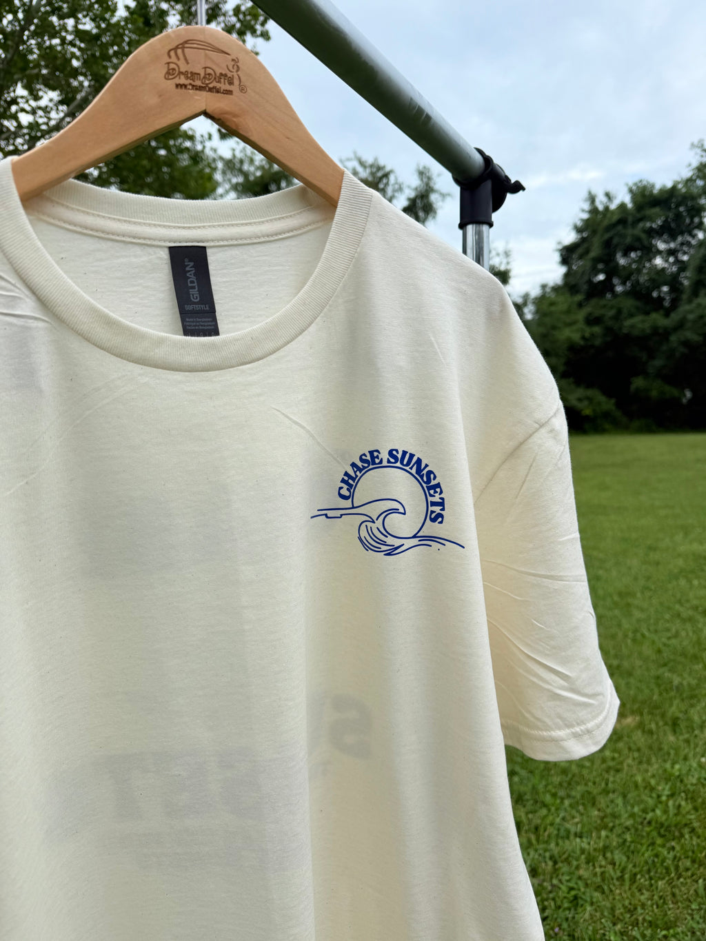 Chase Sunsets Tee (Natural/Cream)