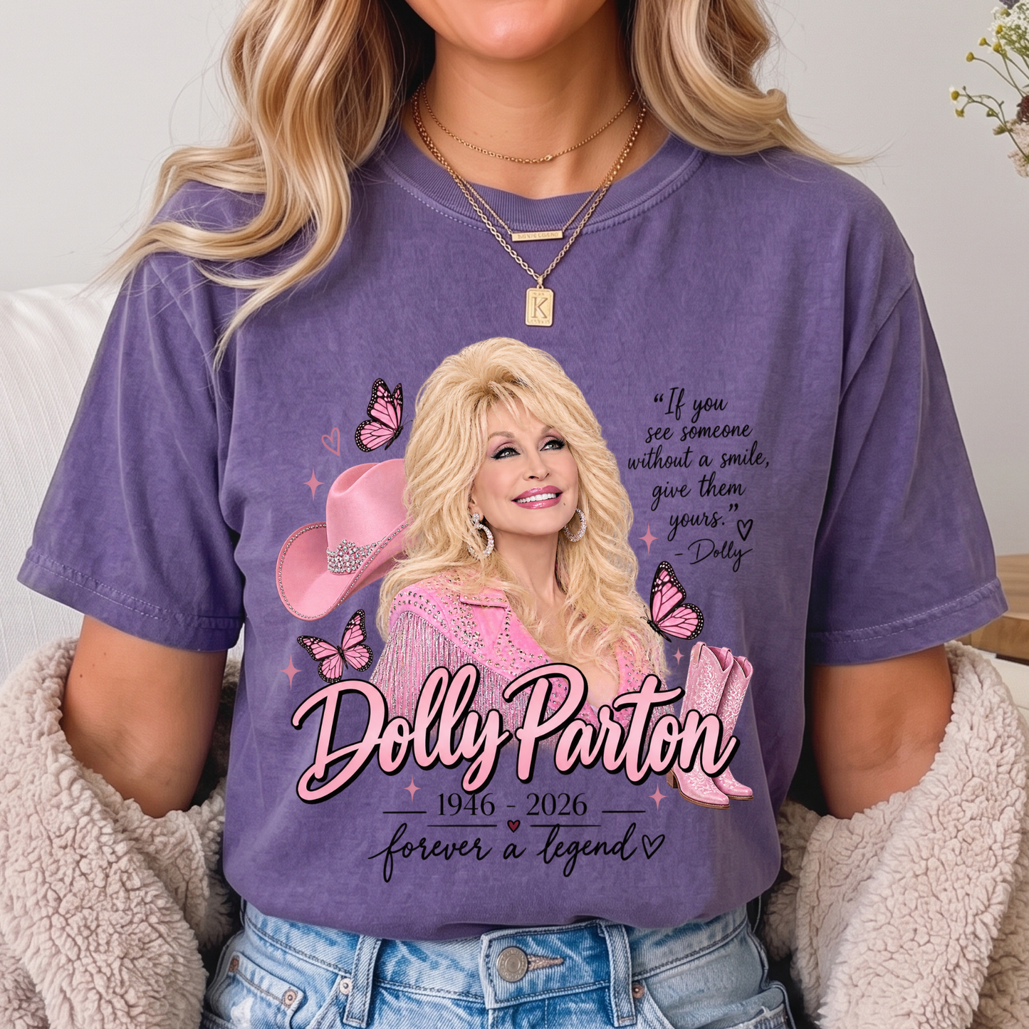 Dolly Memorial TEES (give them ur smile)