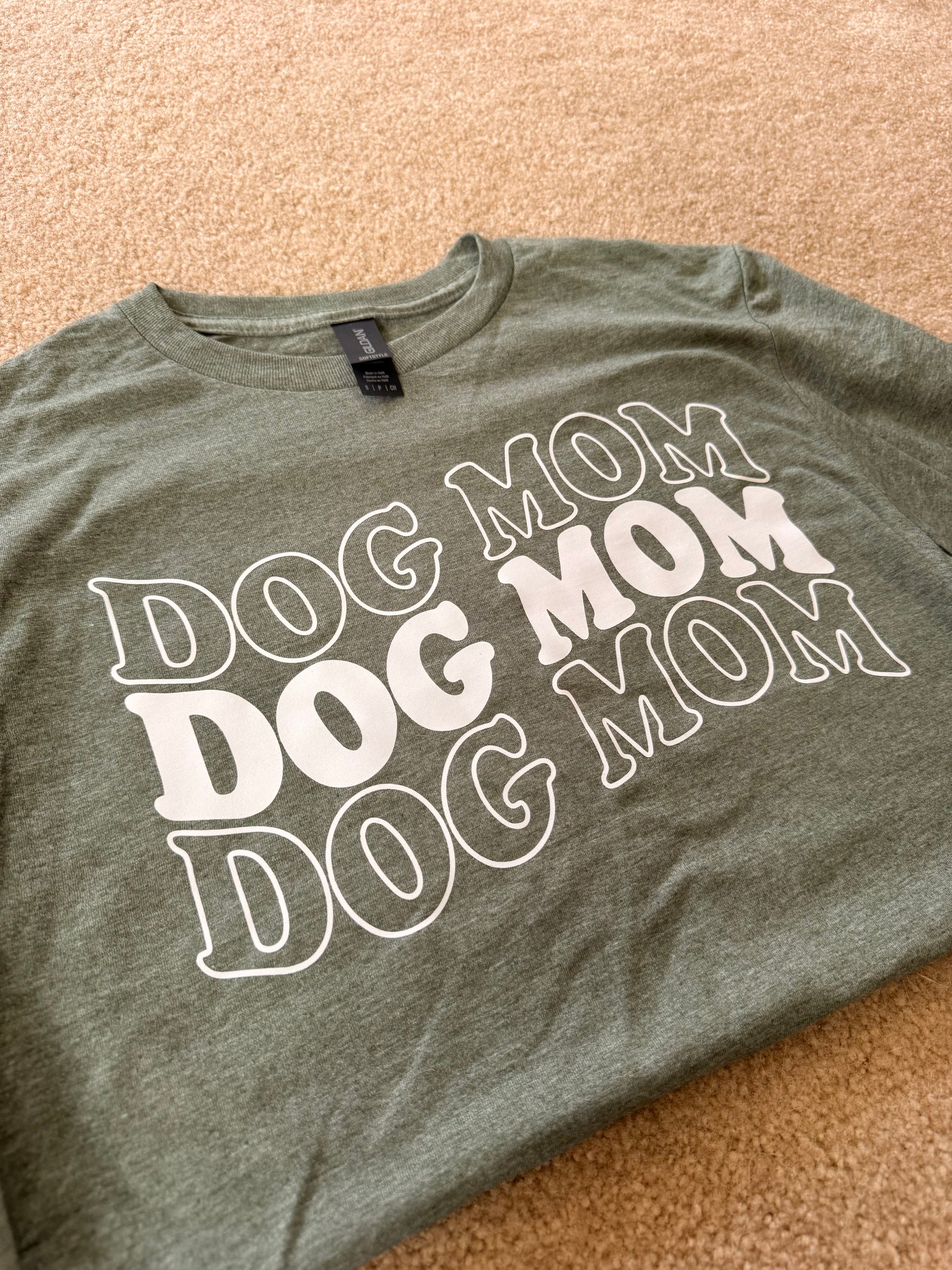 Dog Mom Tee
