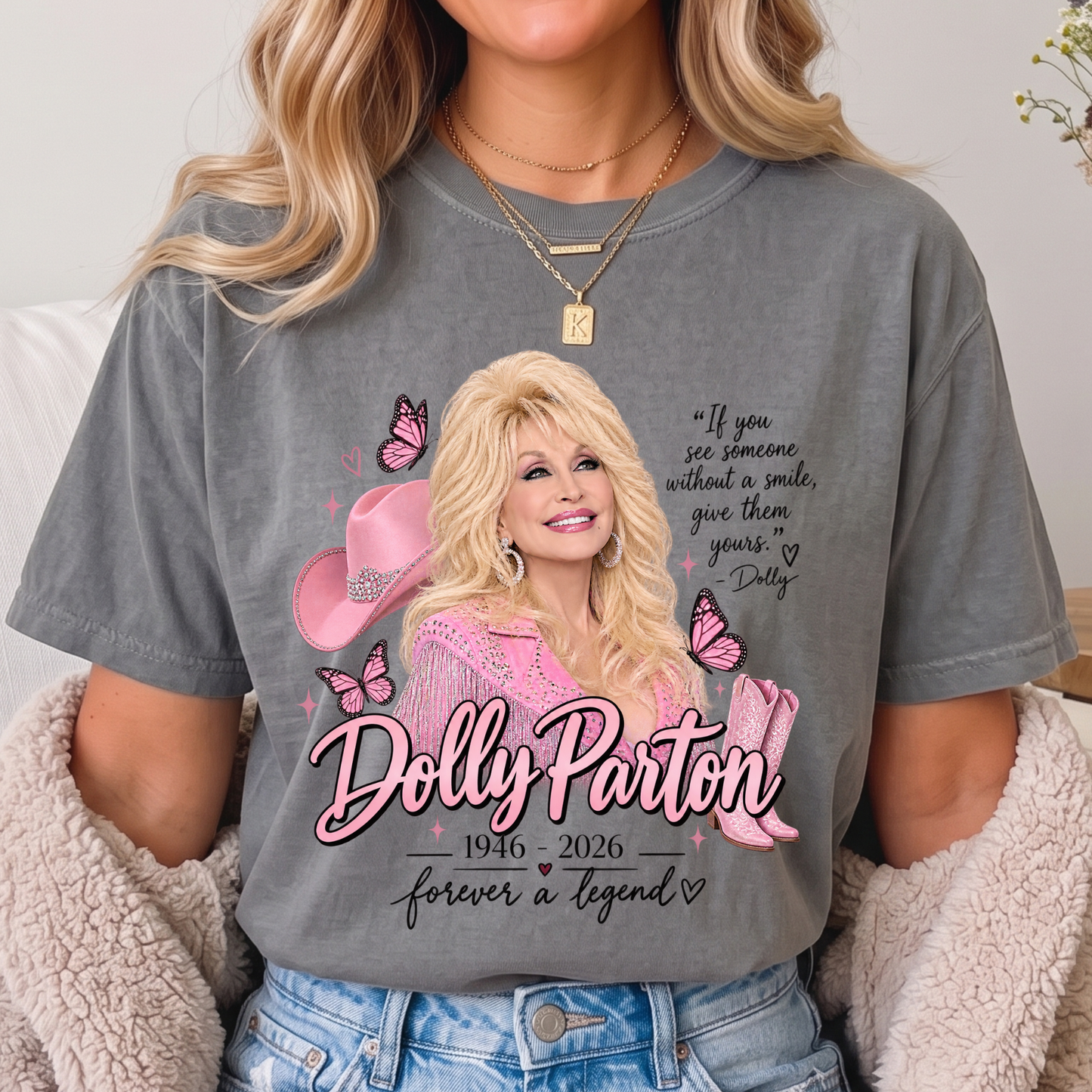 Dolly Memorial TEES (give them ur smile)