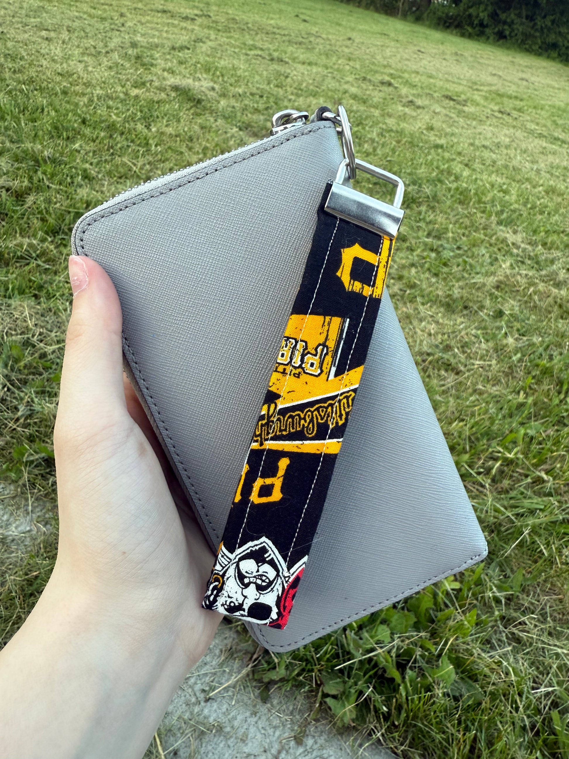 Pitt Pirates Keychain